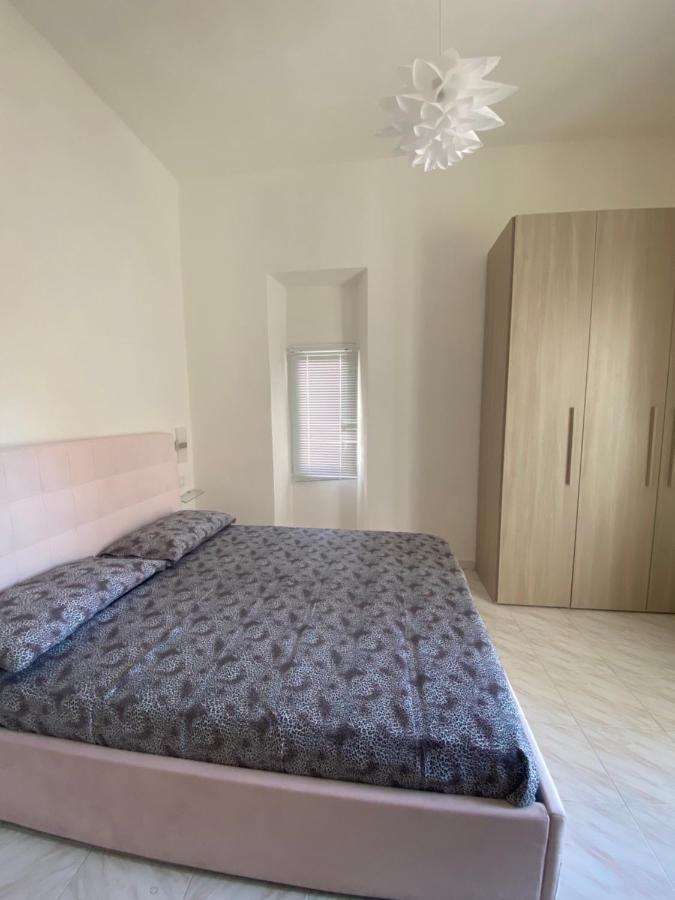 Appartamento bilocale 4 posti Bosa Esterno foto